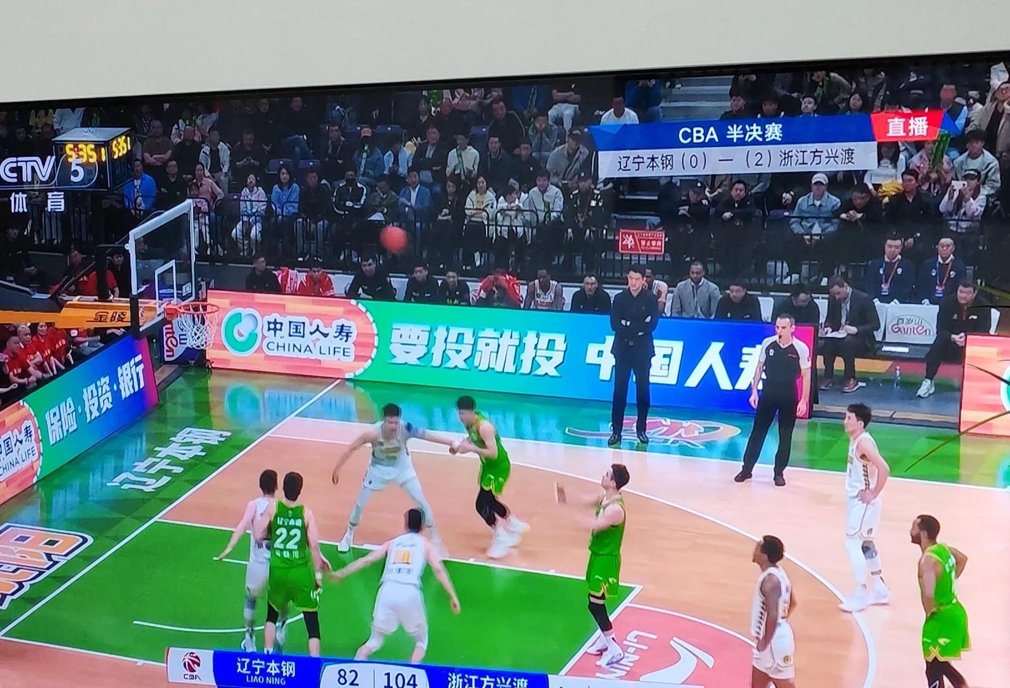 开云体育直播平台-浙江主场告负山西，球队状态起伏不定